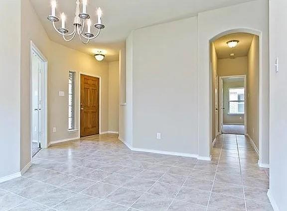 Foto del edificio - 2824 Castle Creek Dr