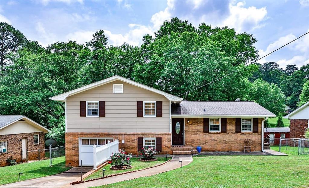 886 Meadow Rock Dr, Stone Mountain, GA 30083 House for Rent in Stone