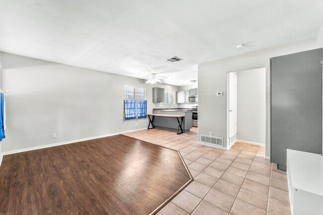Building Photo - Modernly Updated Retreat Near UNLV & The Las Vegas Strip!