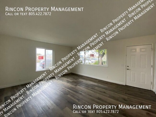Building Photo - Newly Updated Two Bedroom Home--Oxnard