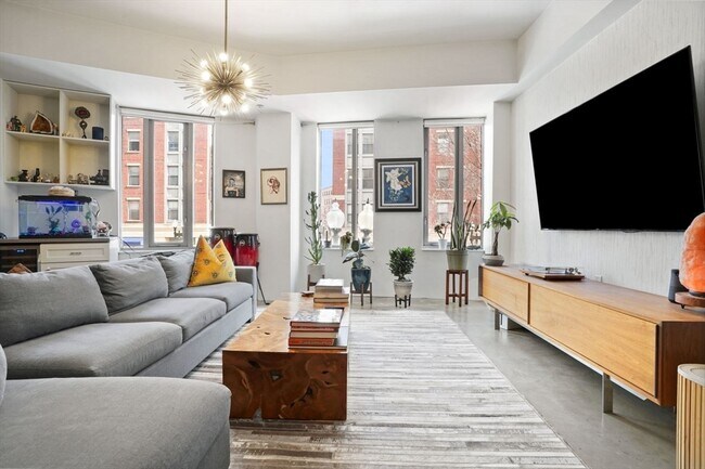 Foto del edificio - 1313 Washington St
