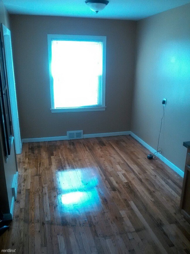 Foto del edificio - 18625 Prevost St