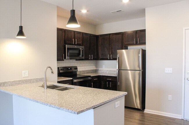 Foto del edificio - 3251 Redhawk St