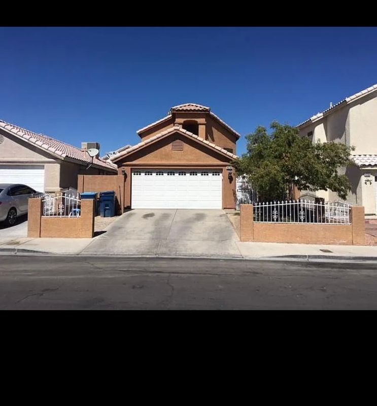 Primary Photo - 4226 Dobson Dr