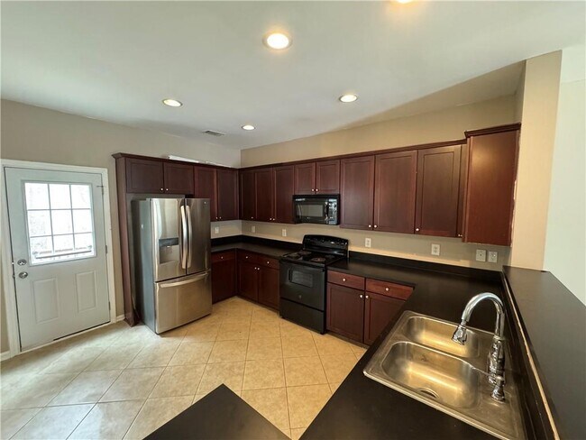 Building Photo - 3058 Cedar Glade Ln NE
