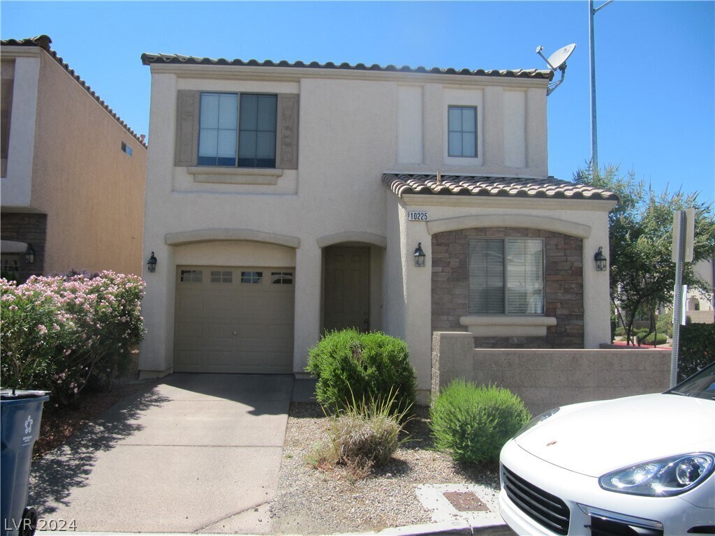 Primary Photo - 10225 Viterbo St