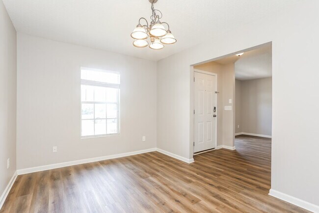 Foto del edificio - 2861 Taylor Hill Dr