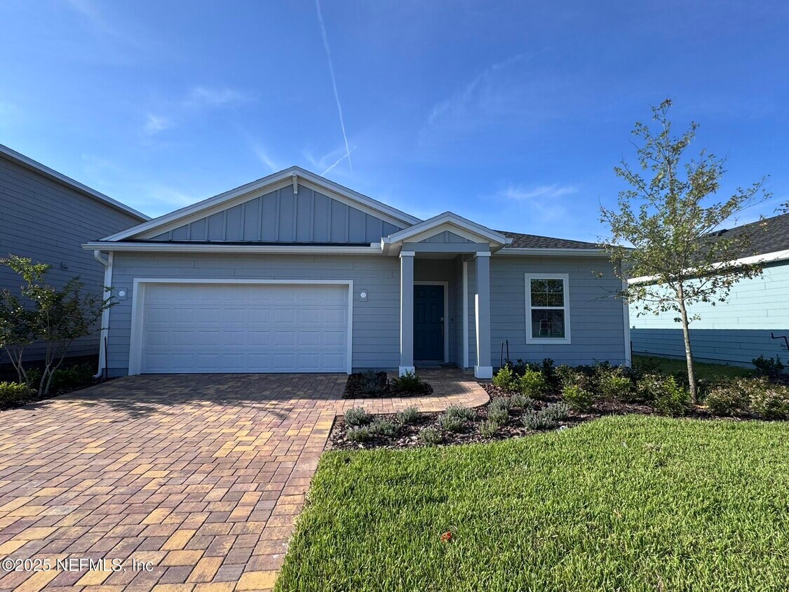 Foto principal - 62 Kingsley Pk Wy
