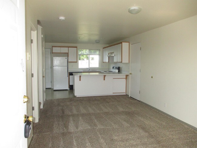 Foto del edificio - 993 Bennett Ln