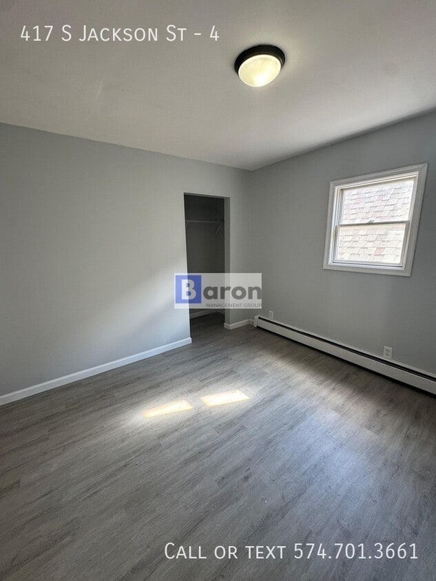 Foto del edificio - 417 S Jackson St