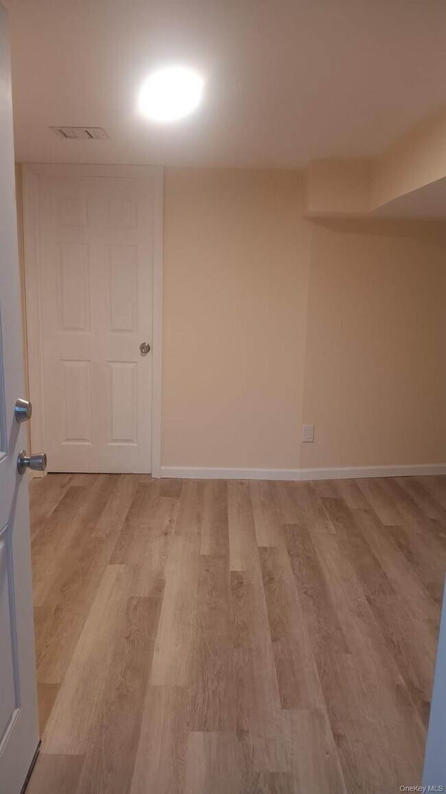 Foto del edificio - 1600 Brightshore Blvd