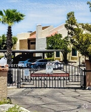 Building Photo - 2457 N Ironwood Ridge Dr