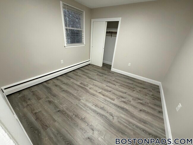 Foto del edificio - 18 Waugh St