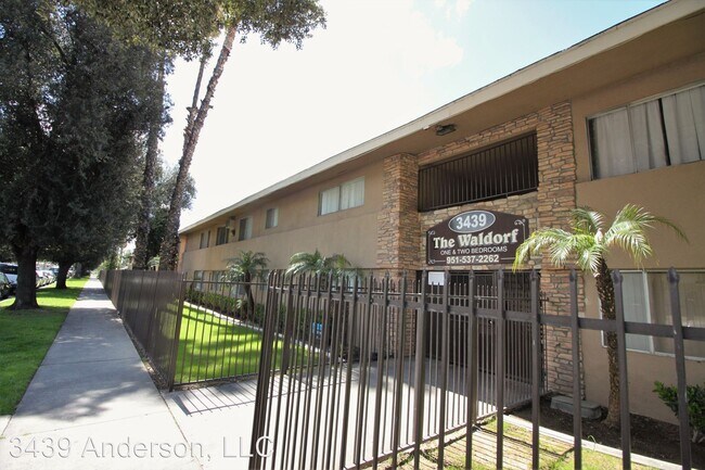 Building Photo - 3439 Anderson Ave