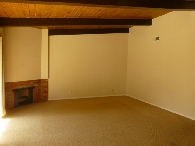 Primary Photo - 6665 Green Valley Cir