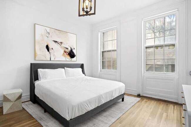 Foto del edificio - 257 W 19th St