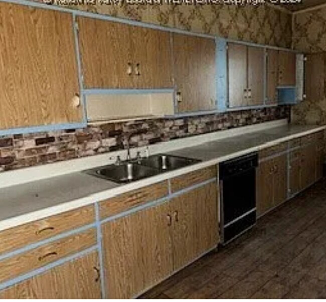 Foto del edificio - 6284 McElroy Creek Rd