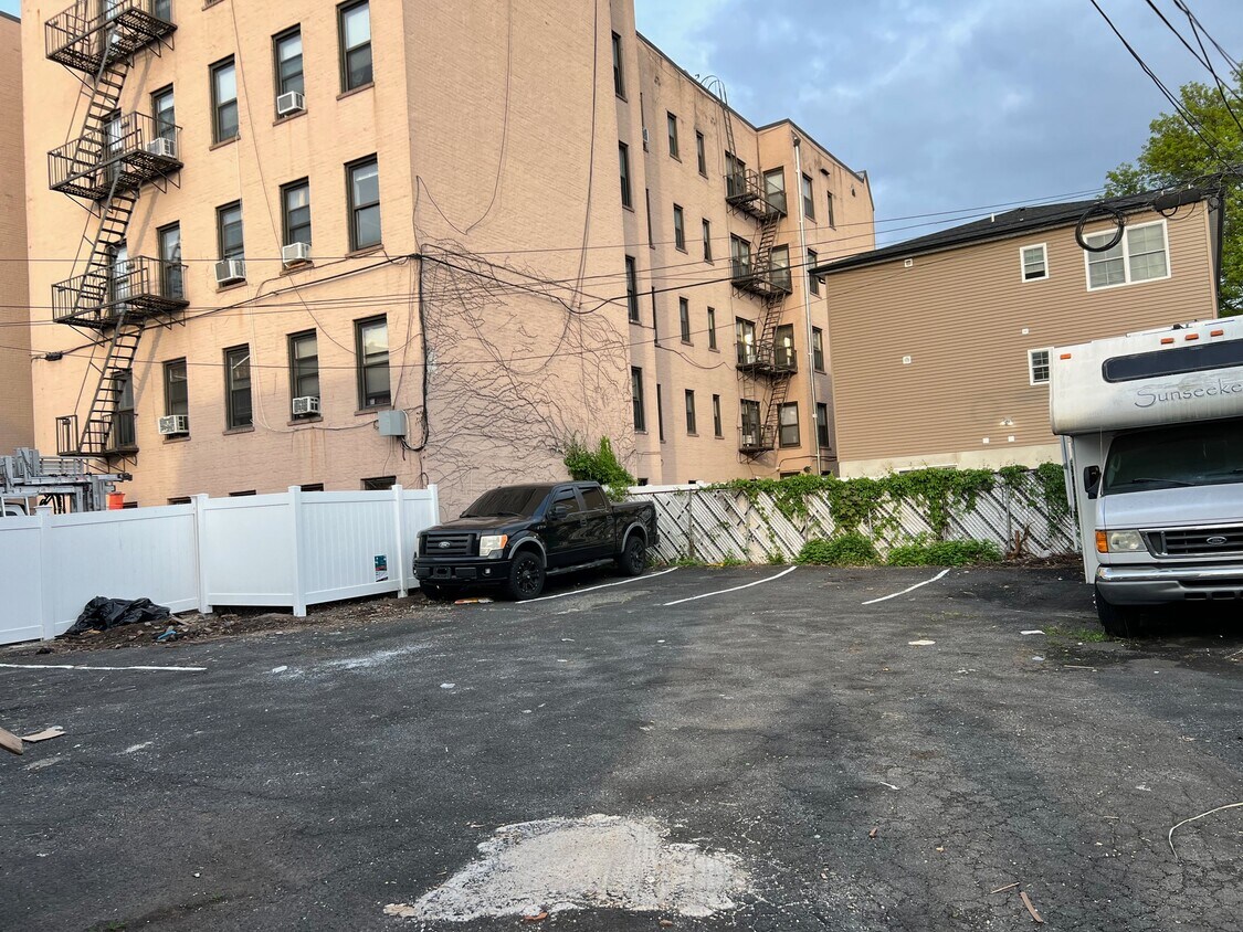 Foto del edificio - 534 Kearny Ave