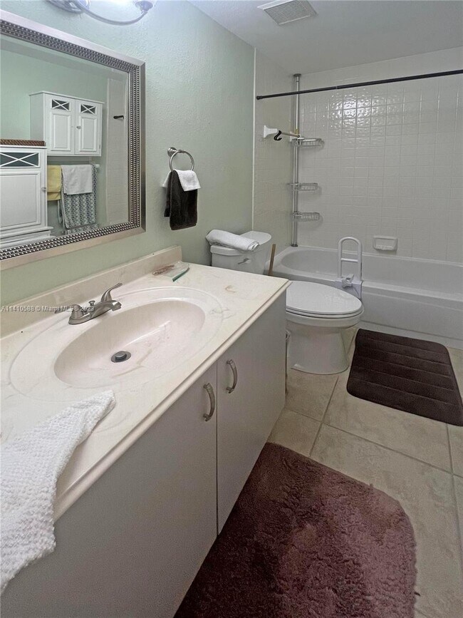 Foto del edificio - 7100 NW 30th Ct