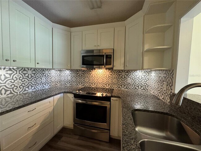 Foto del edificio - 600 Northern Way