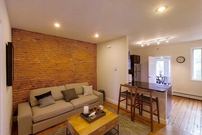 Foto del edificio - 220 Northampton St