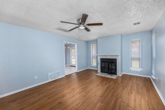 Foto del edificio - 6023 SW Park Ave