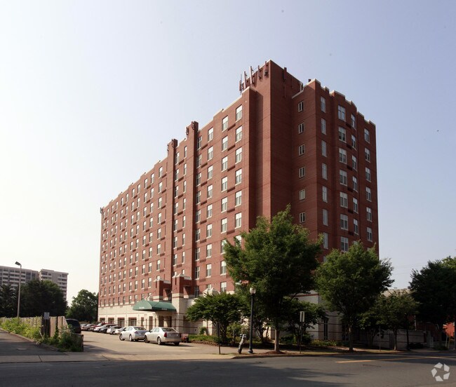 The Carlin Apartments Arlington, VA