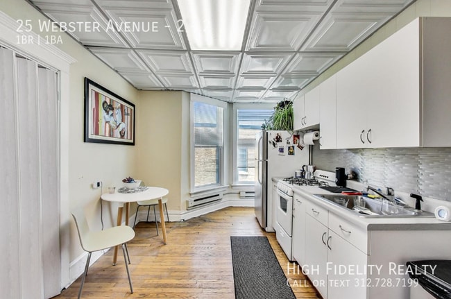 Foto del edificio - 25 Webster Ave