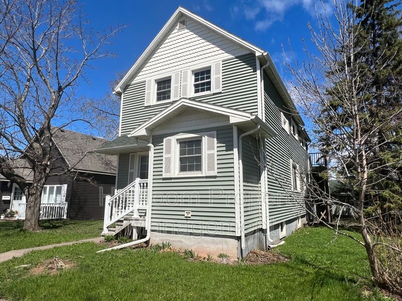 2619 N 21st St Unit 2, Superior, WI 54880 Condo for Rent in Superior