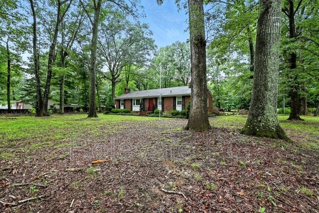 Building Photo - 8250 Cadys Mill Rd