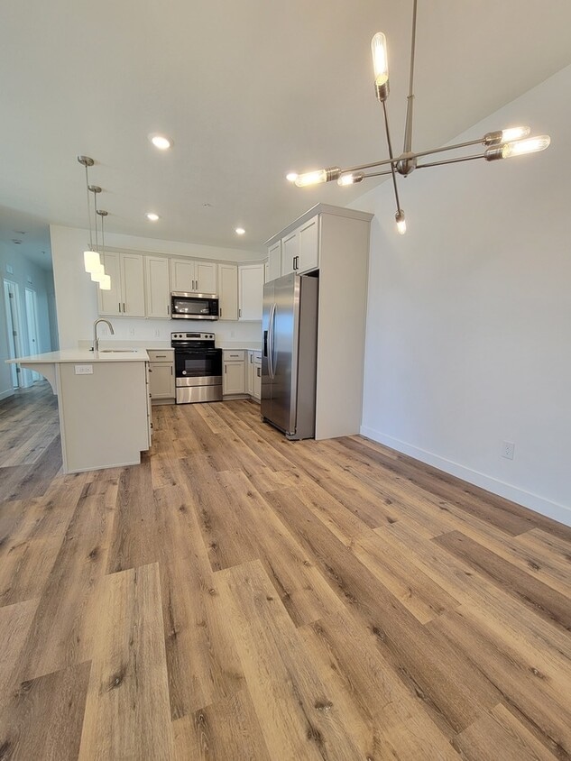 Primary Photo - Amenities galore- Condo in Spanish Fork