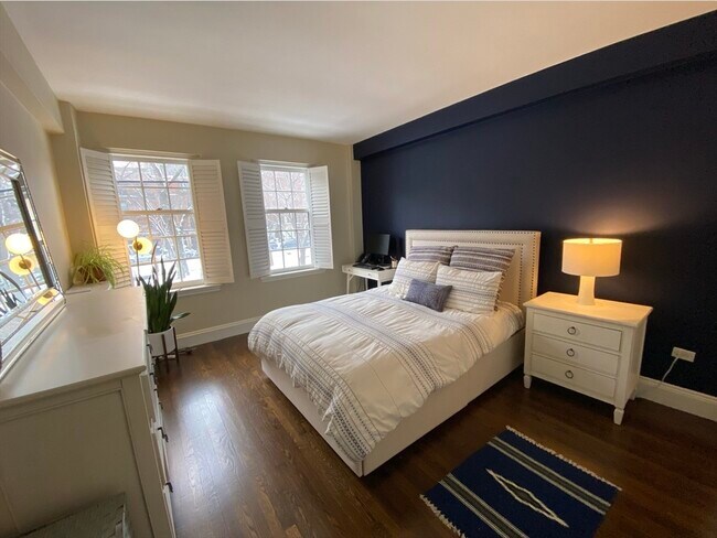 Foto del edificio - 180 Commonwealth Ave