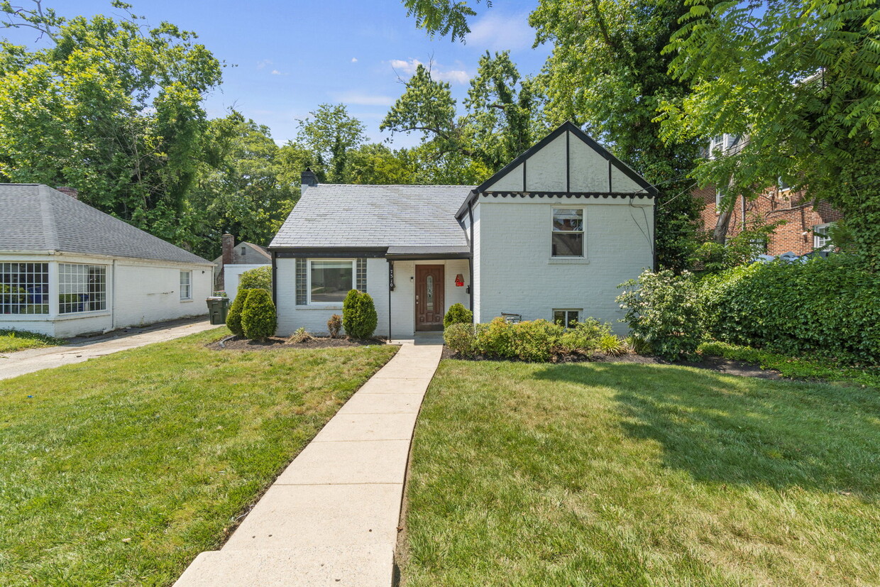 Photo - 7310 Hopkins Ave