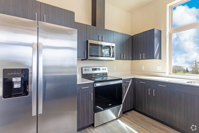 2HAB,2BA-1160SF - Town View Apartments
