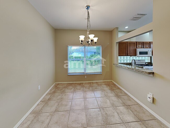 Building Photo - 6223 Blackberry Ln