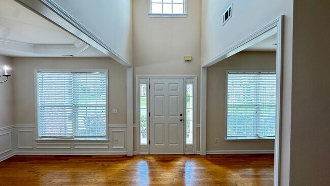 Building Photo - 3695 Fedorite Walk