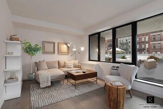 Building Photo - 175 W 95th St