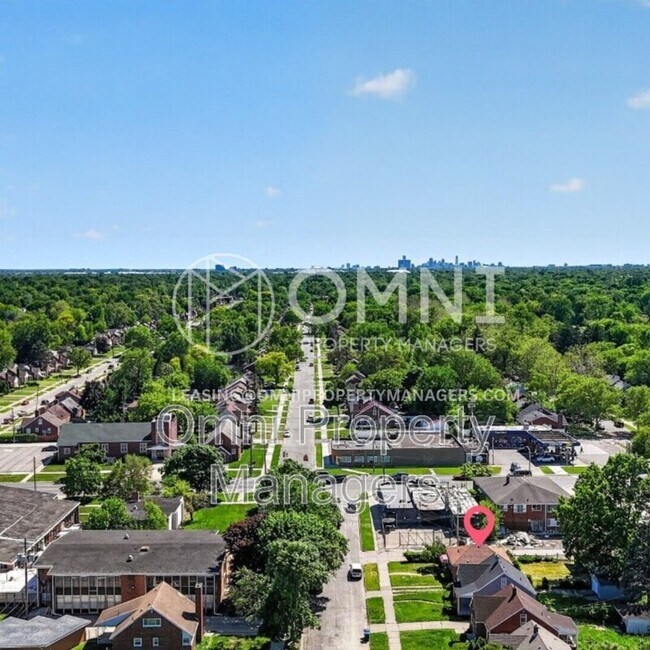 Foto del edificio - 11529 Roxbury St
