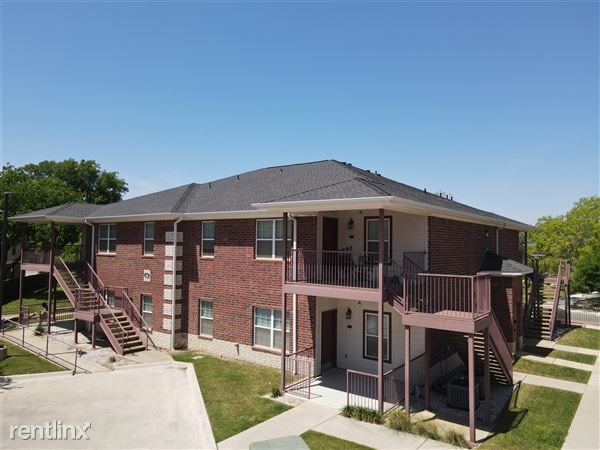 Building Photo - 12A Apartments