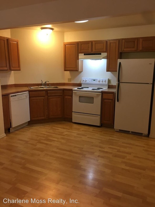 Building Photo - 1155 E Snohomish Dr