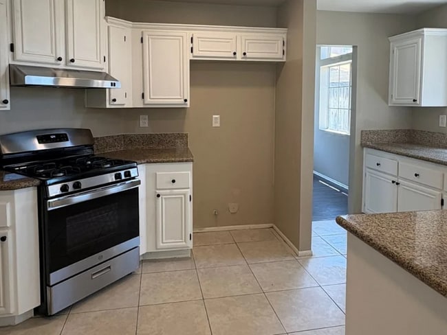 Foto del edificio - 11484 Millpond Rd