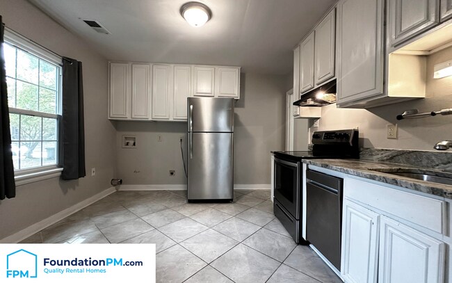 Foto del edificio - 3544 Marion Ave