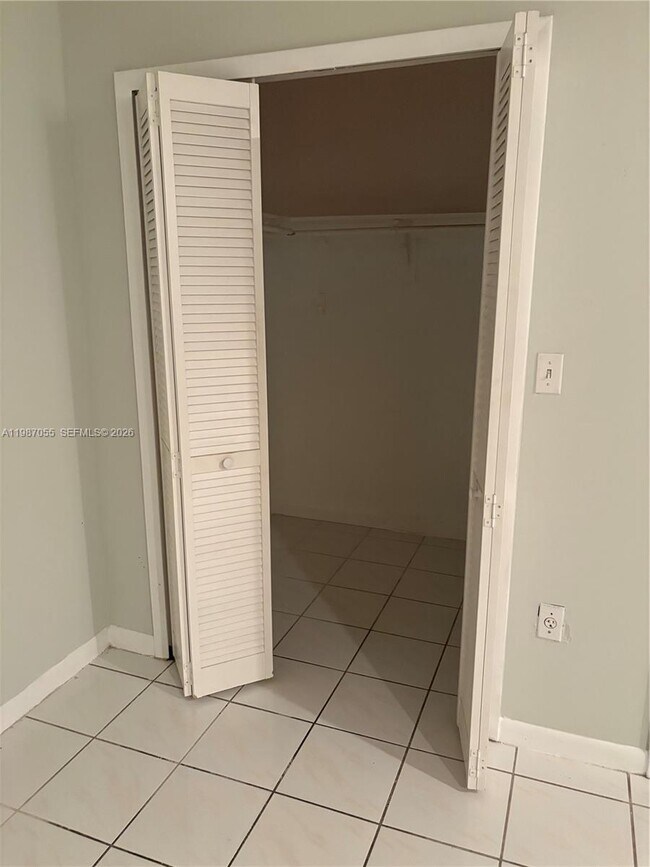 Foto del edificio - 4051 NW 5th St