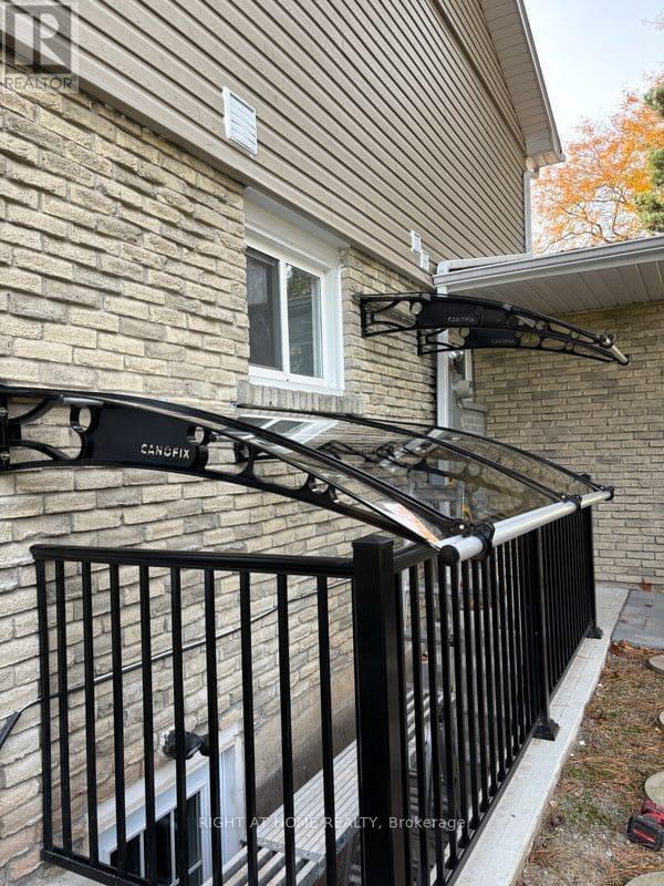 Building Photo - 3551 Autumnleaf Crescent