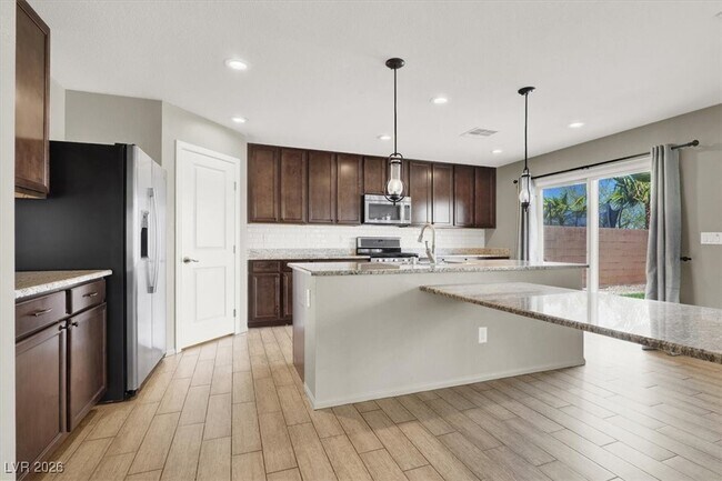 Building Photo - 7858 Trappers Ridge Ave