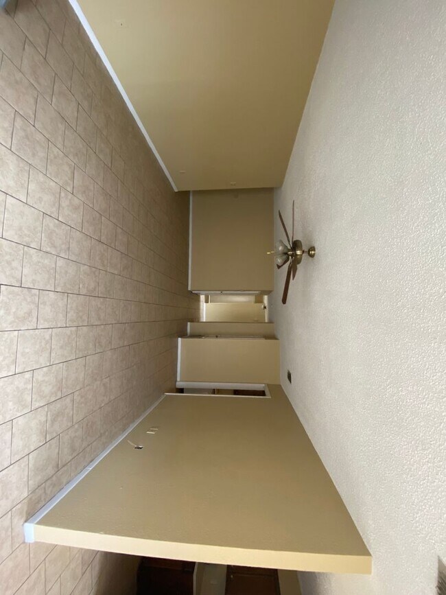Foto del edificio - Nice 4 bdrm home in Flour Bluff area