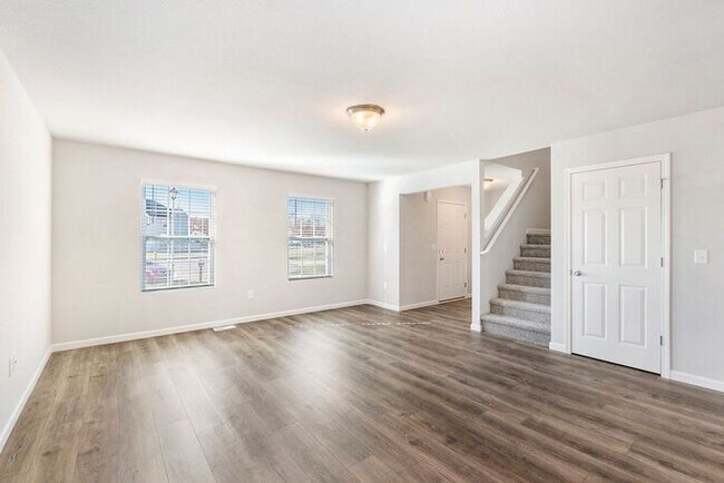 Foto del edificio - 4384 Pine Creek Dr