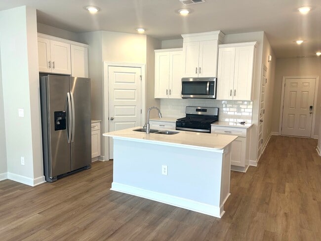 Photo - 105 Pleasure Ln Townhome