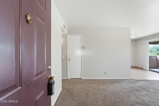 Building Photo - 16657 E Gunsight Dr