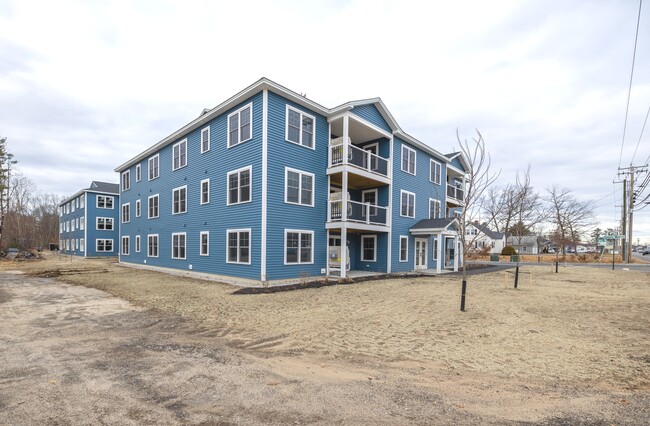 Building Photo - 2-4 Diane Way